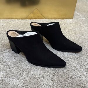 Vince Camuto Black Suede Mules Egwenny
